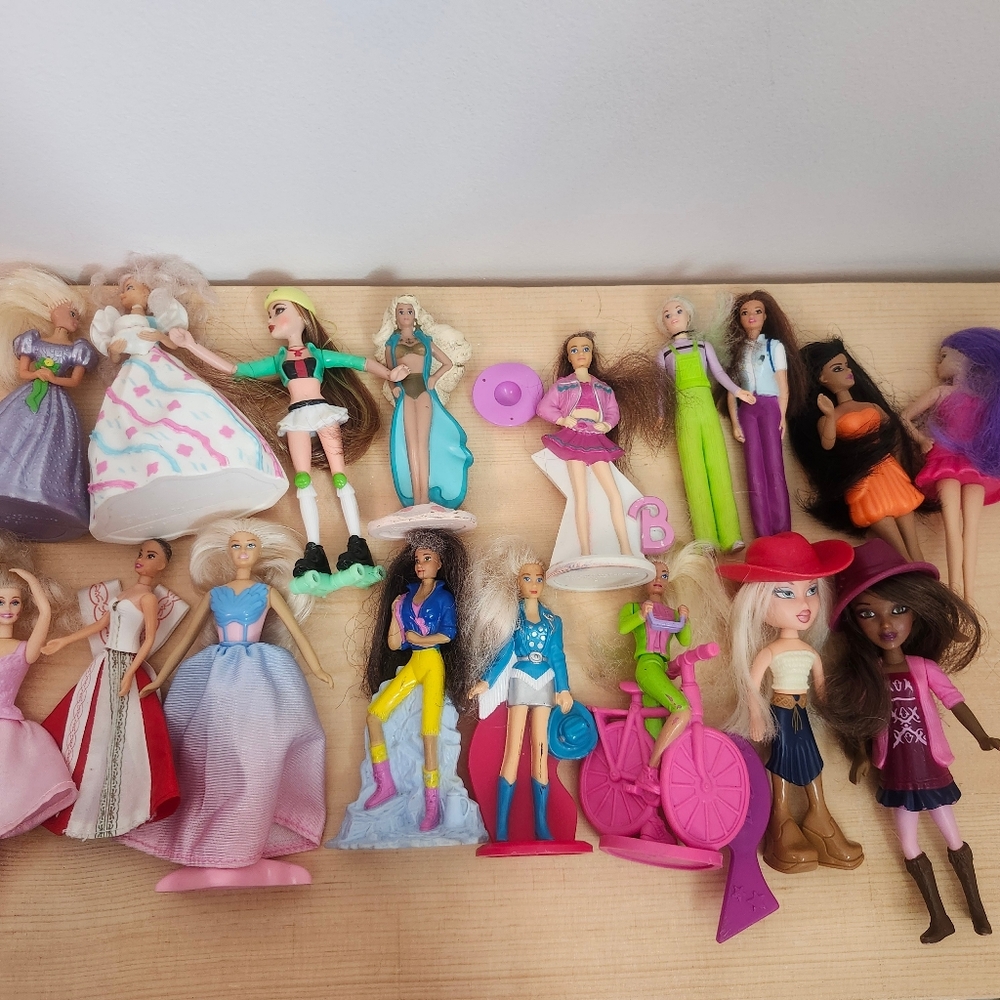 Barbie and Other Mcdonalds Collectibles TLC 17 Dolls